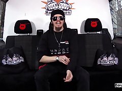 Tattooed German babe gave a titjob to a stranger who has offered her some cash, in return