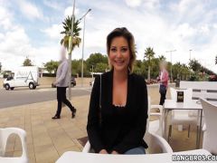 The beauty Anna has anal sex in the face of people around